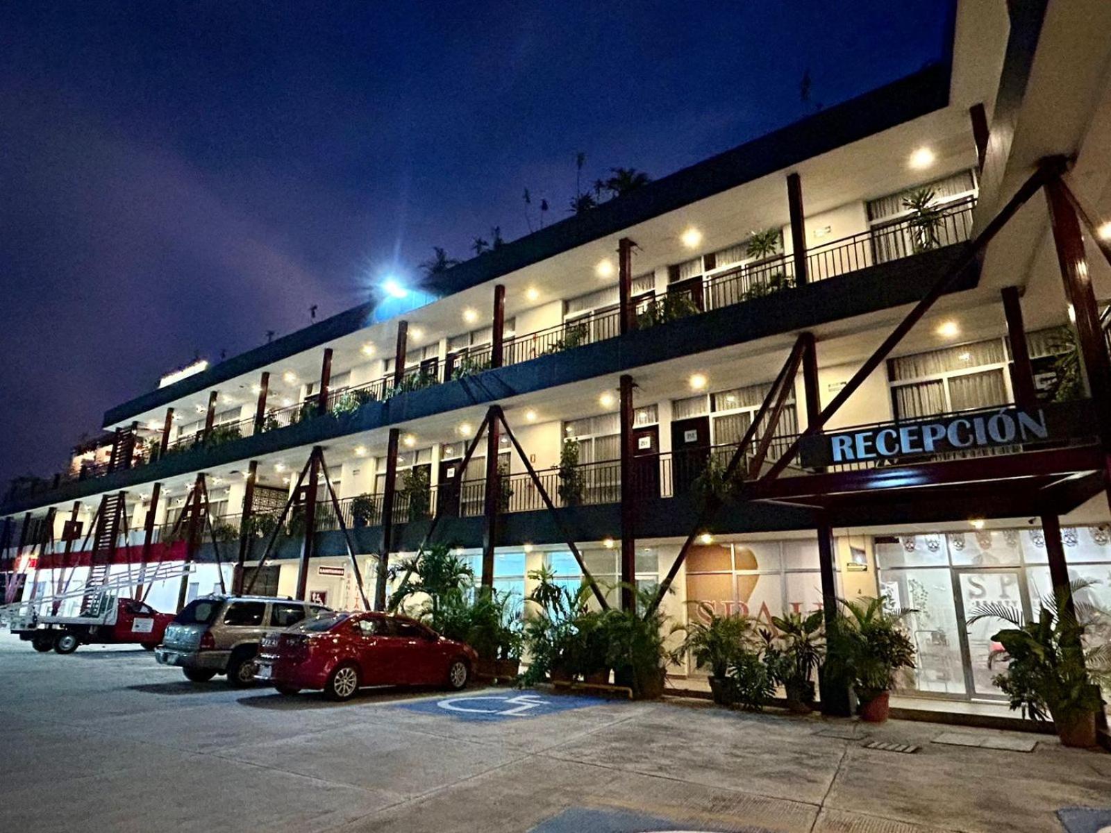 Hotel Yorio Inn Tuxpan  Zewnętrze zdjęcie