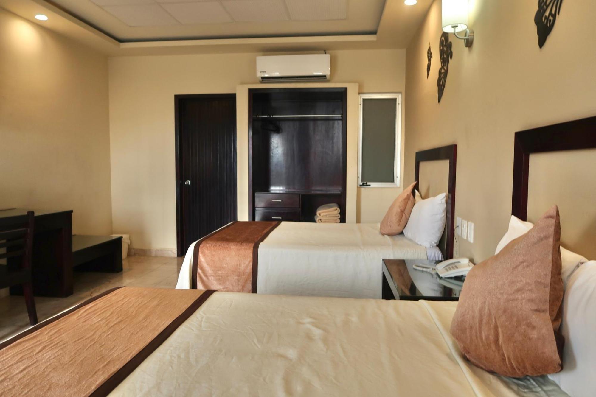 Hotel Yorio Inn Tuxpan  Zewnętrze zdjęcie