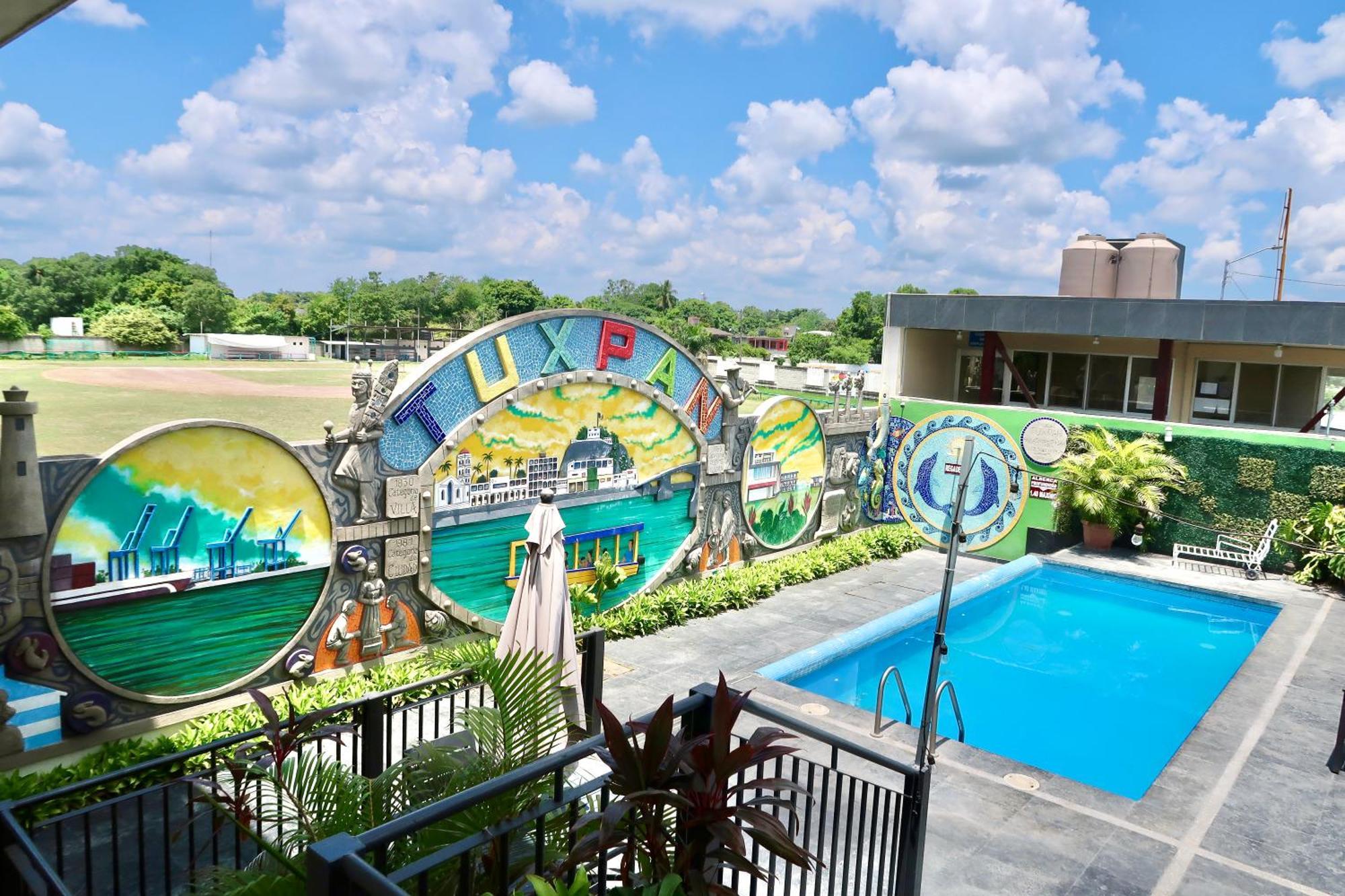 Hotel Yorio Inn Tuxpan  Zewnętrze zdjęcie